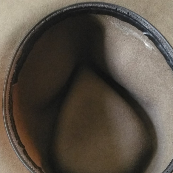 Hat - Picture 4 of 4